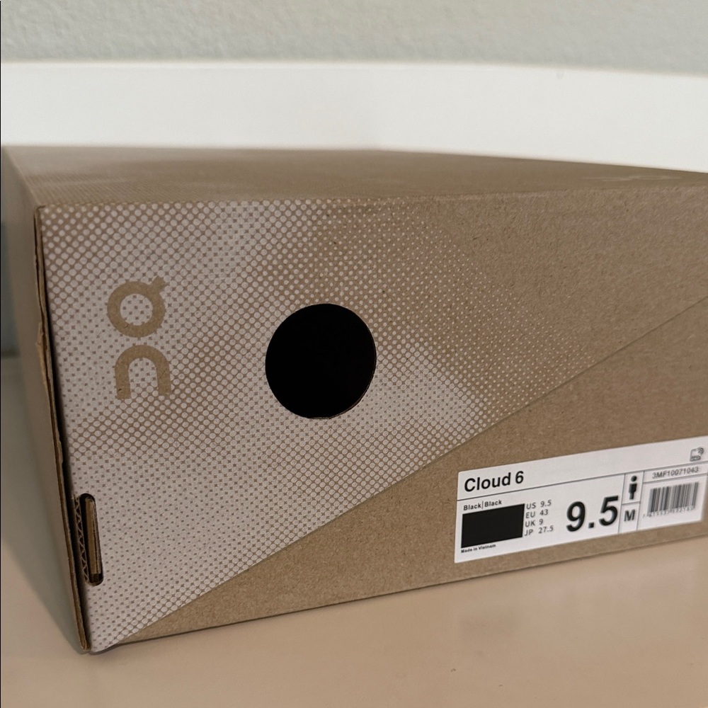 On Cloud 6 Shoe Box - Natural Kraft with Black Accents